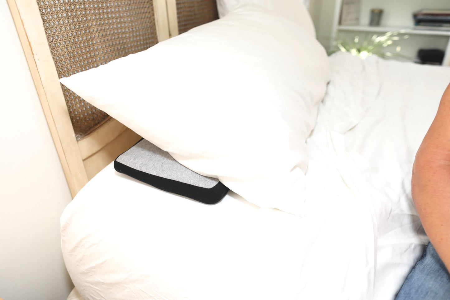Hapbee Sleep and Relief Pillow Sleeve